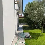 Salice 9.2 Βίλα Albarella Island